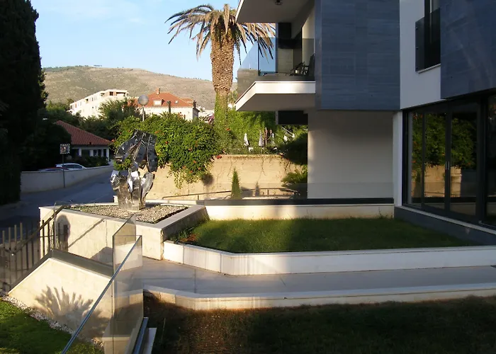 Mon شقة دوبروفينك