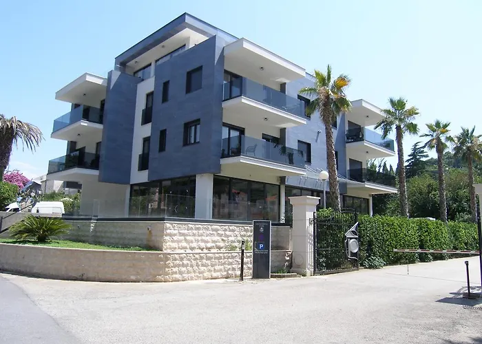 Mon دوبروفينك